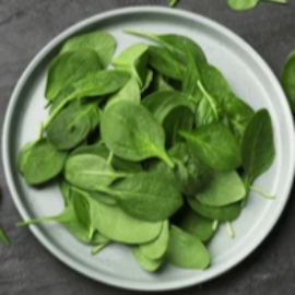 Foods That Strengthen Hair: Spinach